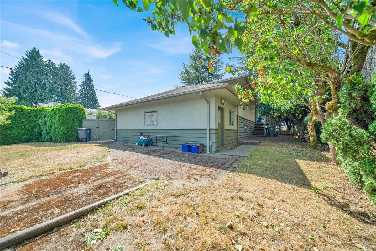 11321 136a Street, Surrey, British Columbia  V3R 3C4 - Photo 6 - R3147908
