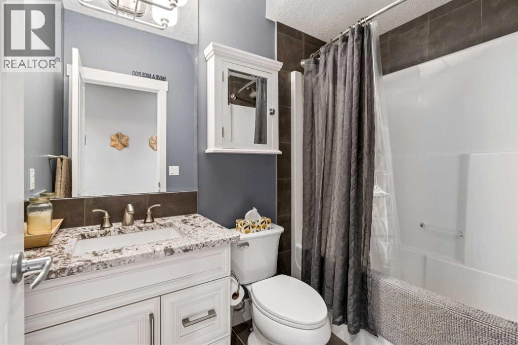 21 Rockford Road NW, Calgary, Alberta  T3G 0c9 - Photo 42 - A2330780