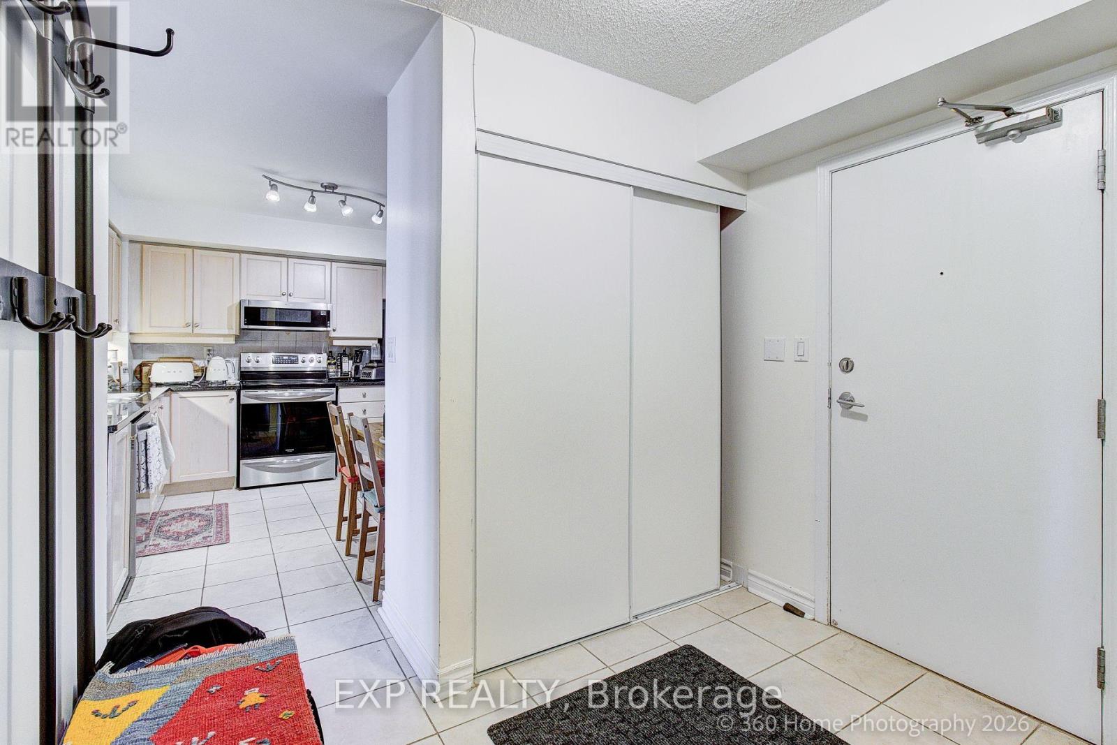 1705 - 8 Rean Drive, Toronto, Ontario  M2K 3B9 - Photo 17 - C13606258