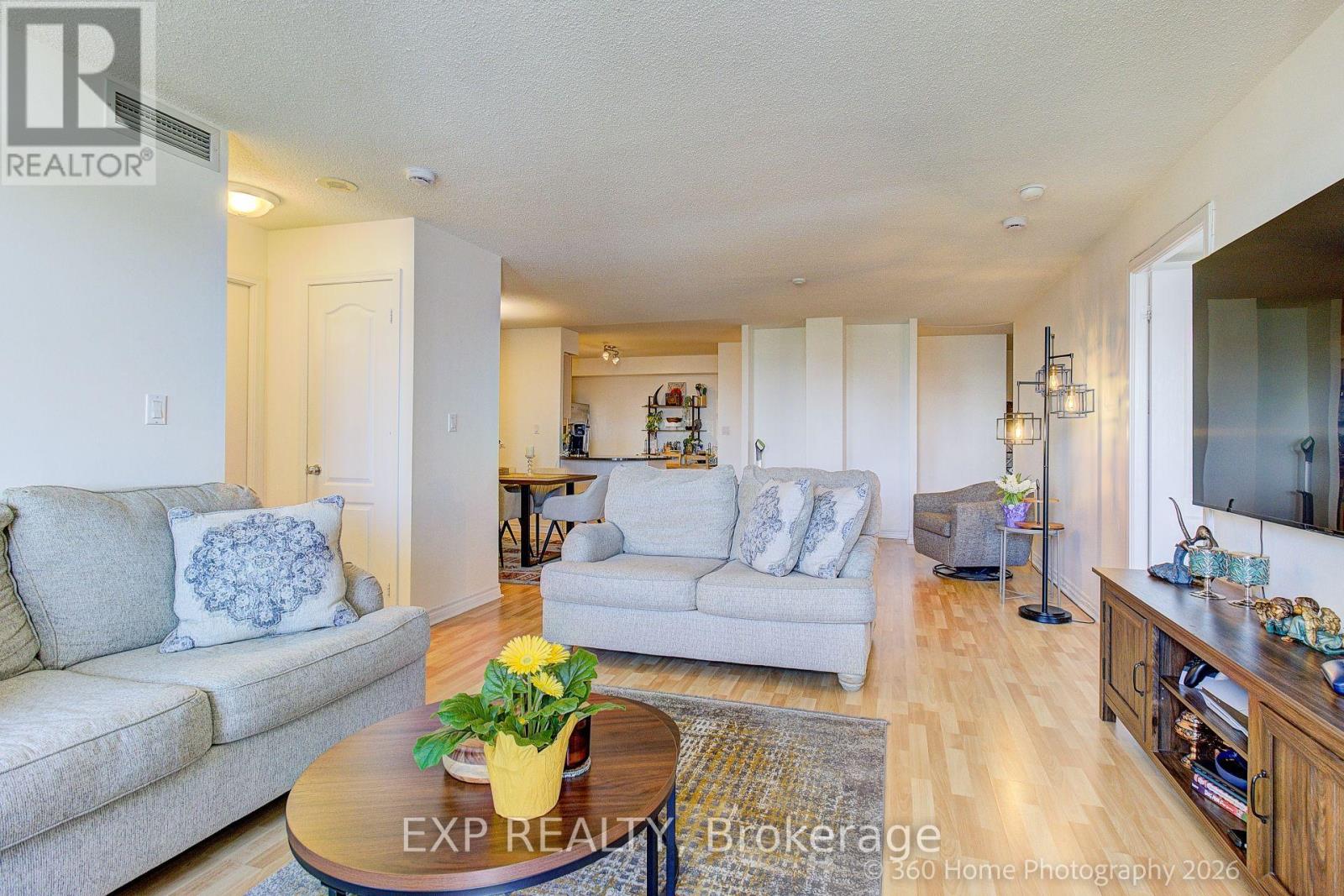 1705 - 8 Rean Drive, Toronto, Ontario  M2K 3B9 - Photo 5 - C13606258