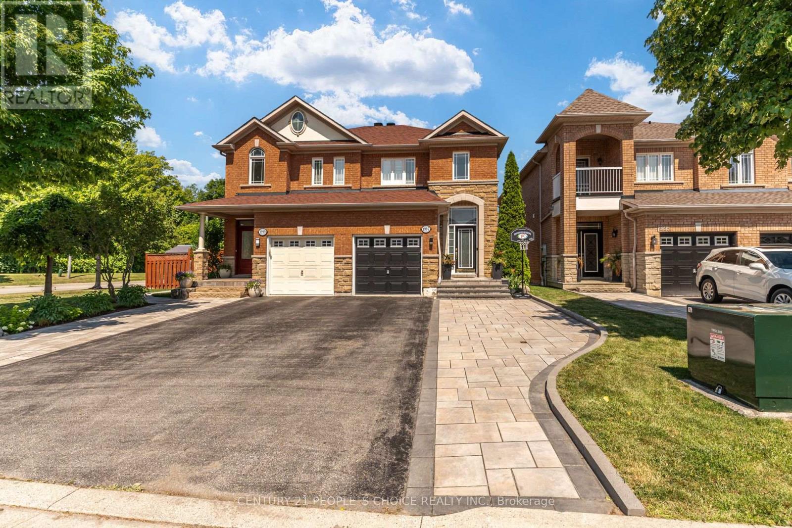 1997 CALVINGTON DRIVE, Pickering, Ontario