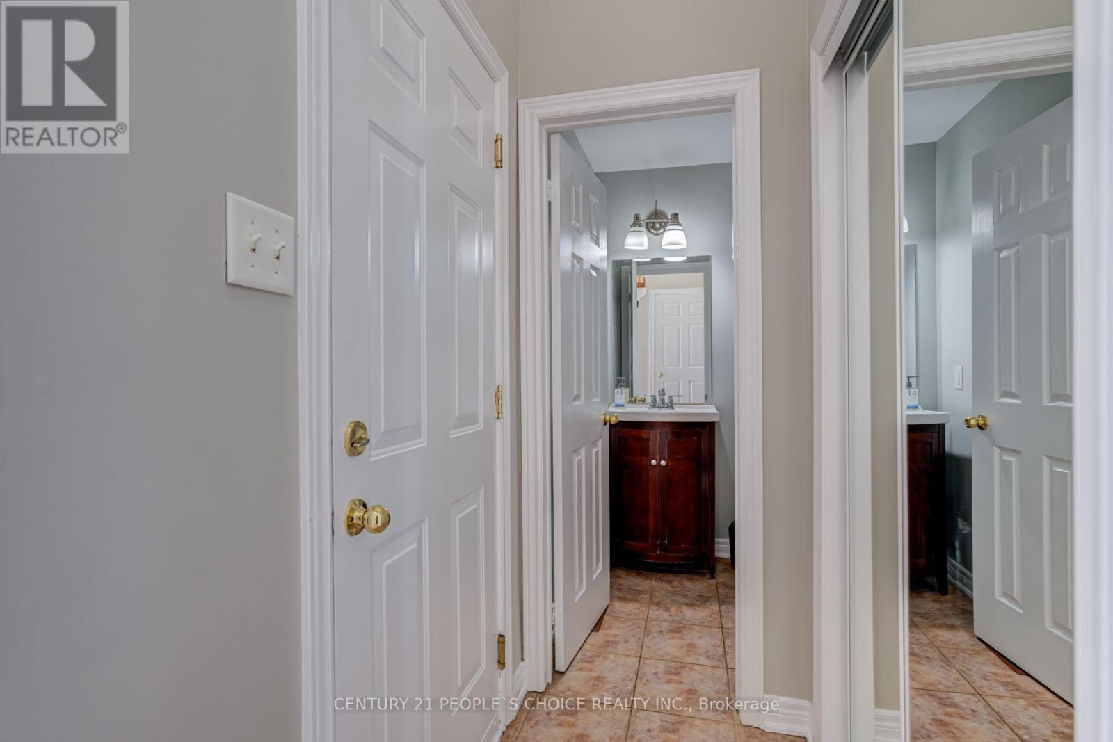 1997 Calvington Drive, Pickering, Ontario  L1V 7J3 - Photo 20 - E13606262