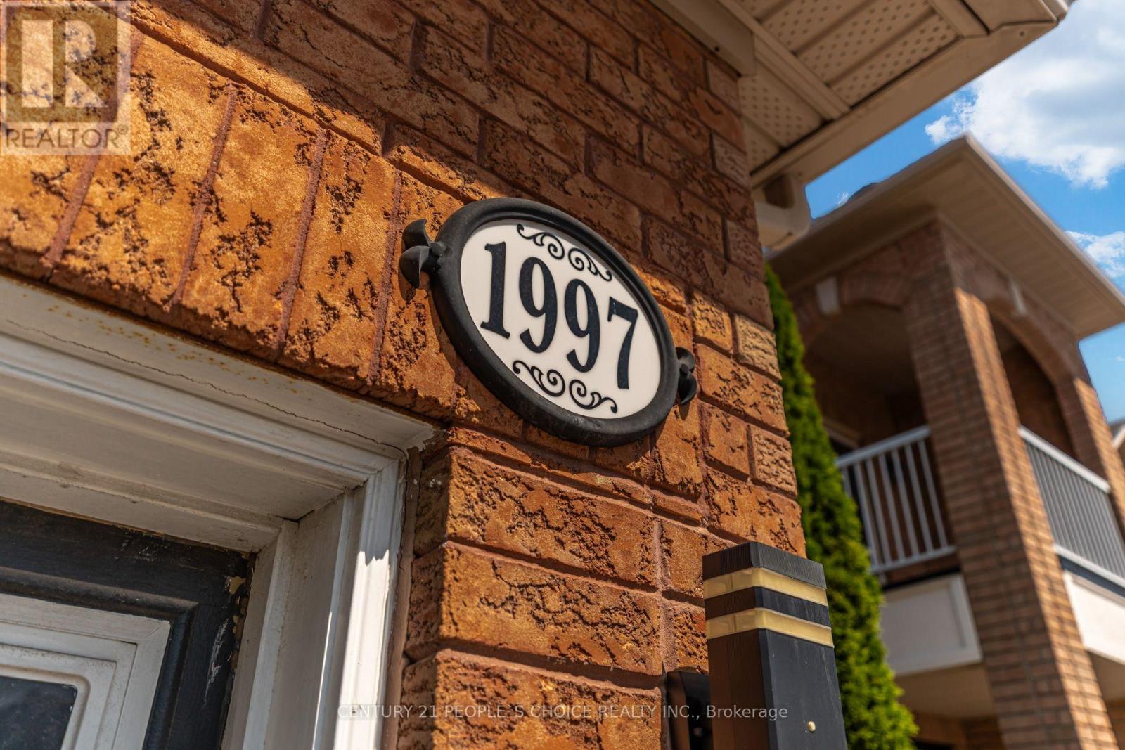 1997 Calvington Drive, Pickering, Ontario  L1V 7J3 - Photo 5 - E13606262