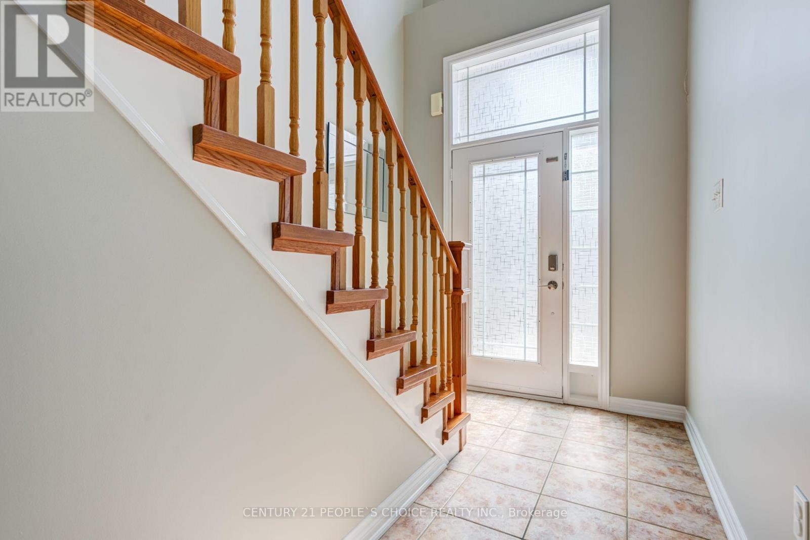 1997 Calvington Drive, Pickering, Ontario  L1V 7J3 - Photo 7 - E13606262
