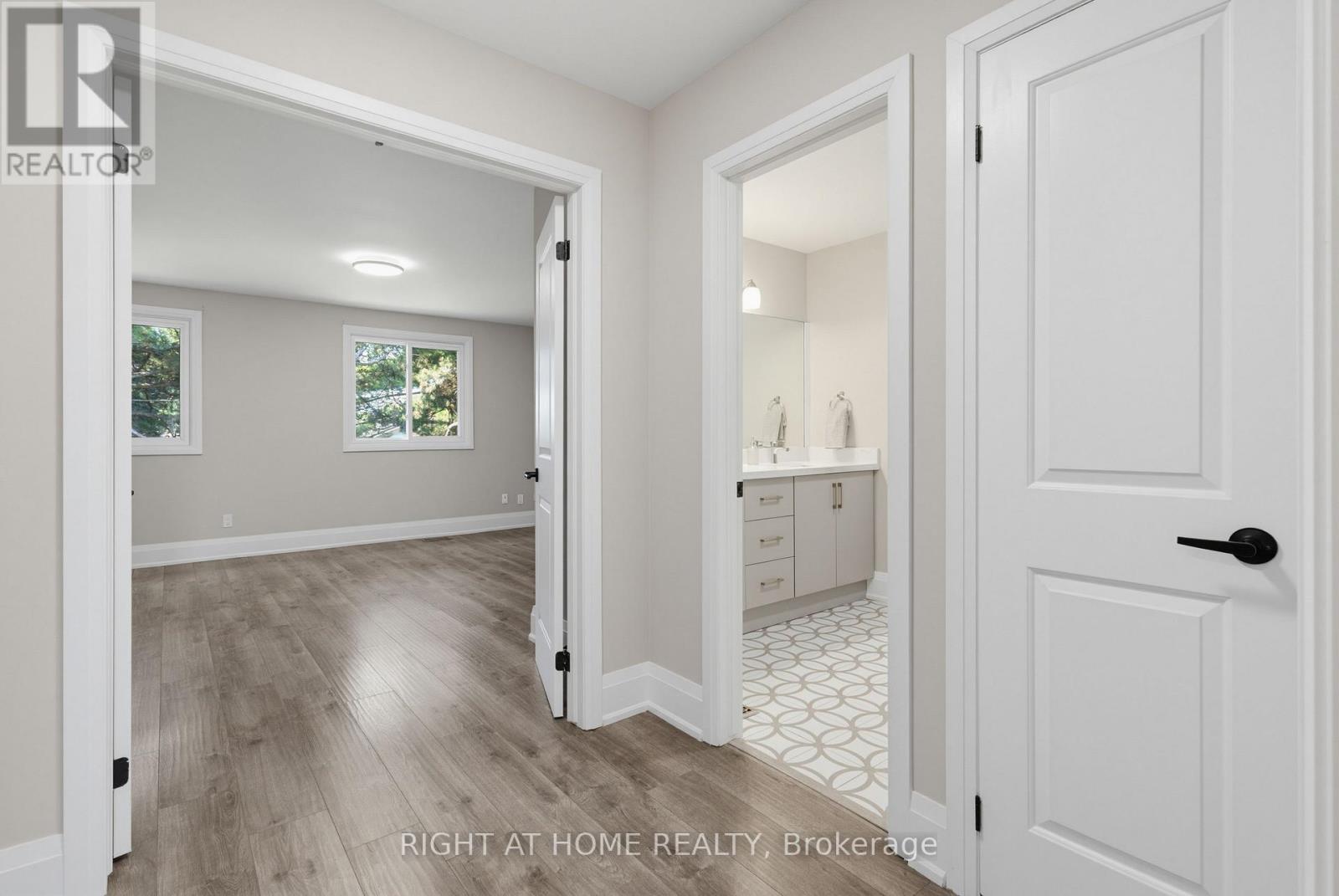 2 - 4191 Longmoor Drive, Burlington, Ontario  L7L 5J9 - Photo 12 - W13606270