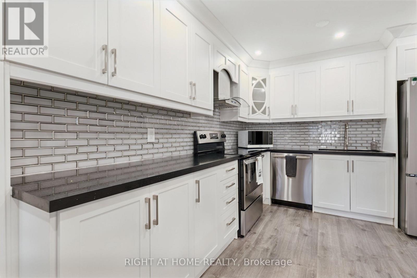 2 - 4191 Longmoor Drive, Burlington, Ontario  L7L 5J9 - Photo 5 - W13606270