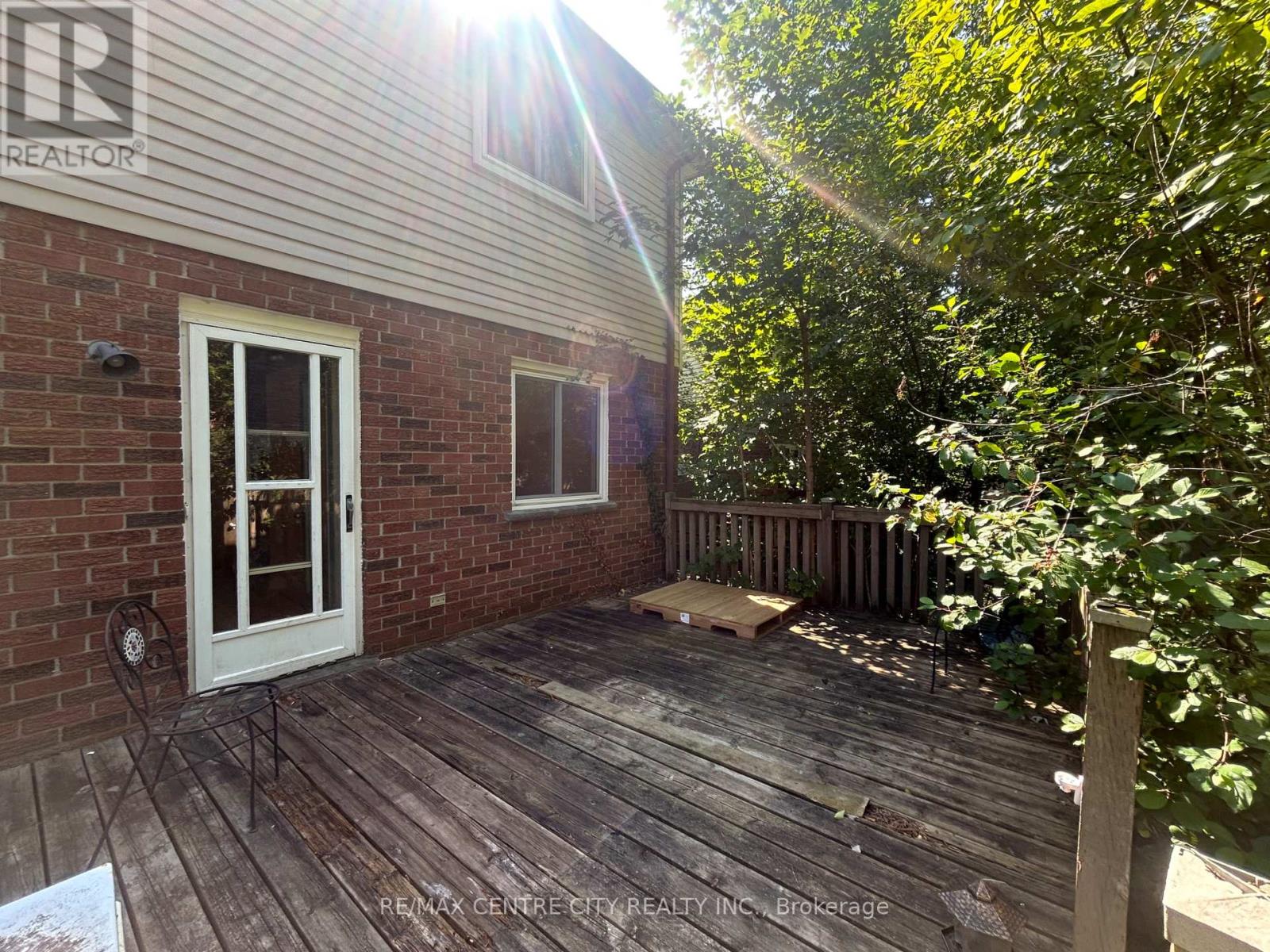 67 Walmer Gardens, London North, Ontario  N6G 4H5 - Photo 36 - X13606290