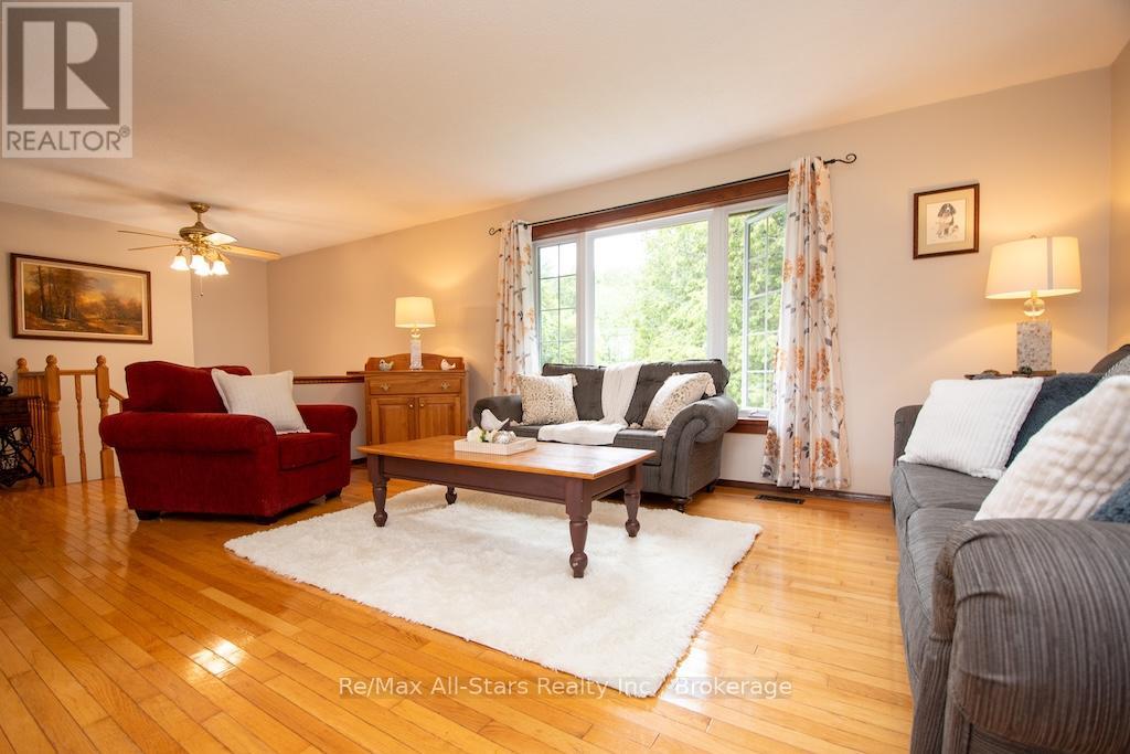 421 Ogemah Road S, Kawartha Lakes, Ontario  K0M 2C0 - Photo 8 - X13497388