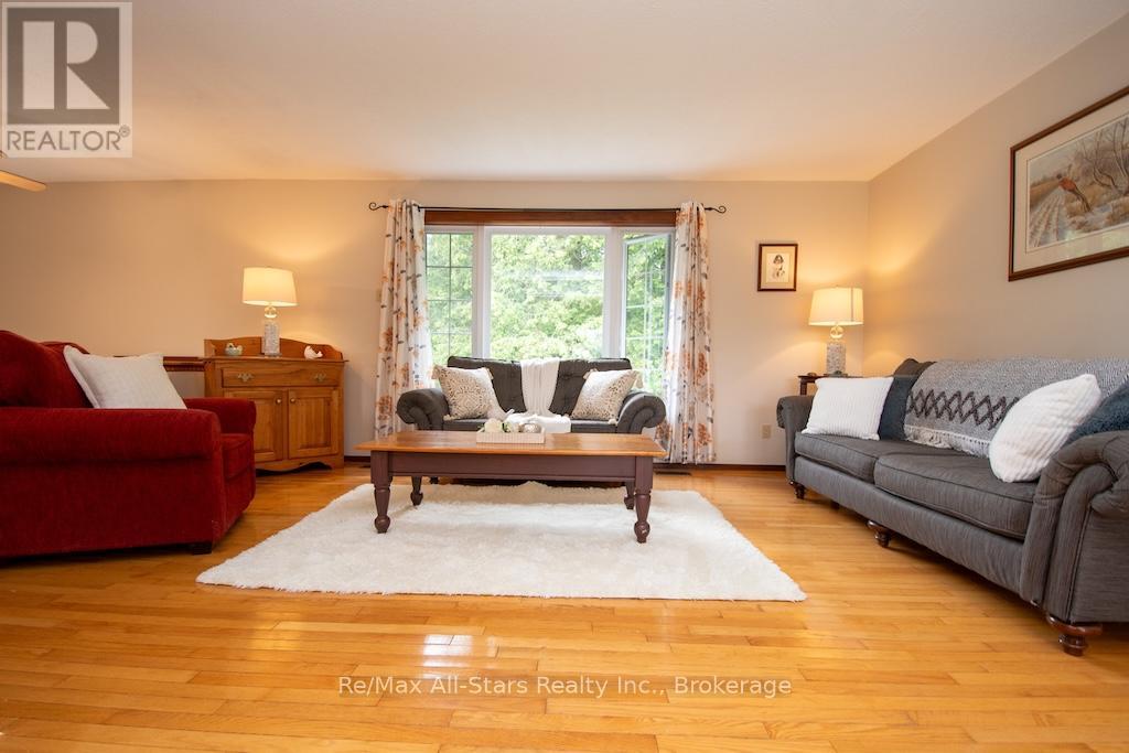 421 Ogemah Road S, Kawartha Lakes, Ontario  K0M 2C0 - Photo 9 - X13497388