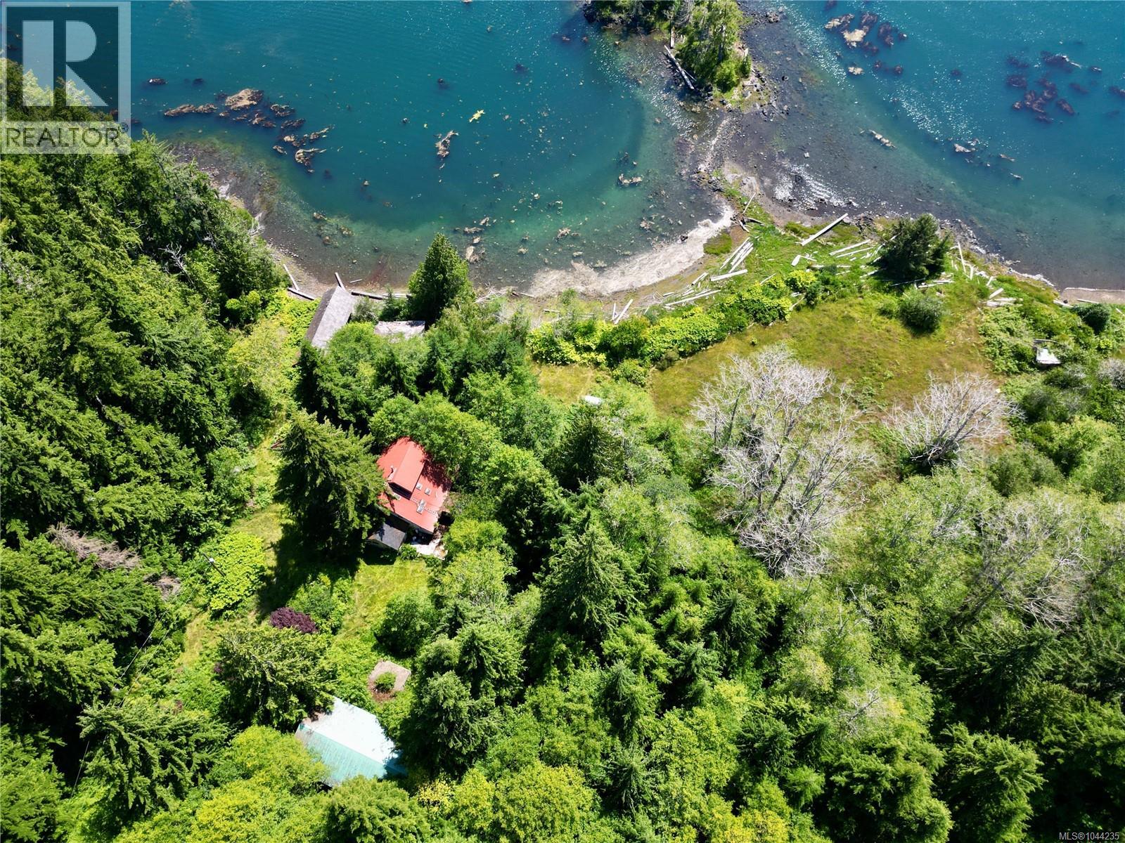 245 Quatsino Rd, Quatsino, British Columbia  V0N 2V0 - Photo 2 - 1044235