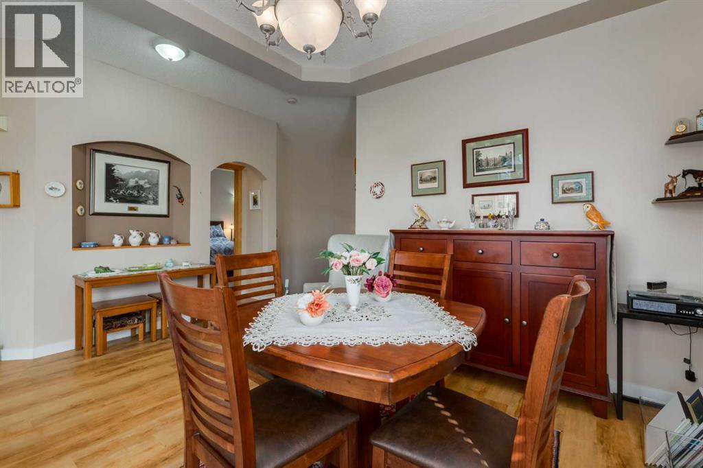 165 Chaparral Villas SE, Calgary, Alberta  T2X 3N5 - Photo 5 - A2331763