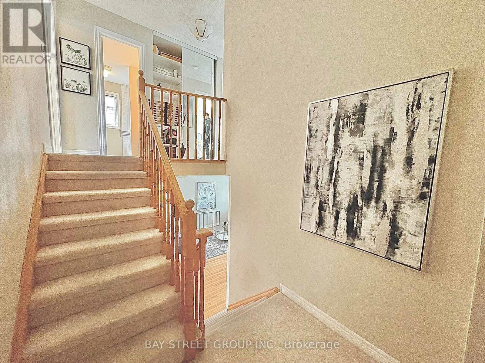 211 Stonebridge Drive, Markham, Ontario  L6C 2S2 - Photo 11 - N13509662