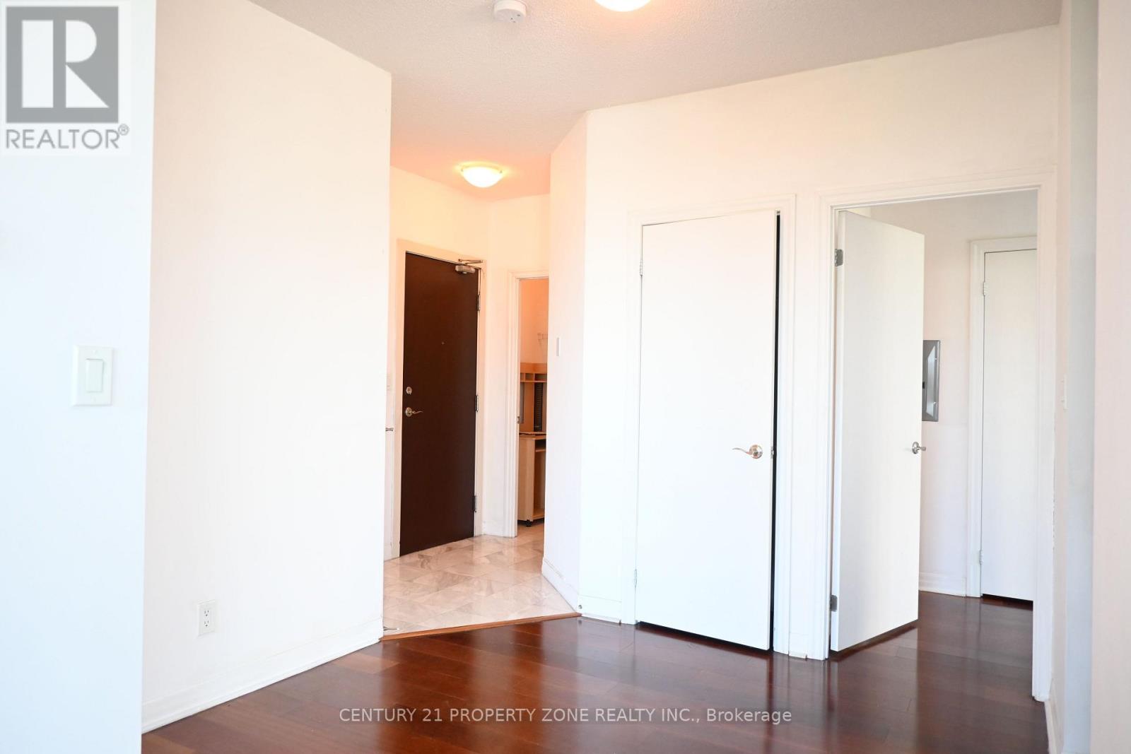 405 - 1359 Rathburn Road E, Mississauga, Ontario  L4W 5P7 - Photo 18 - W13606070