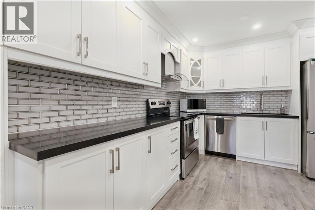 4191 Longmoor Longmoor Drive Unit# 2, Burlington, Ontario  L7L 5J9 - Photo 4 - 40850984