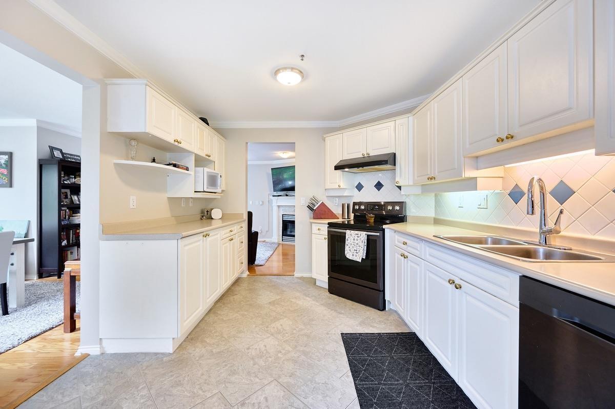 212 5465 201 Street, Langley, British Columbia  V3A 1P8 - Photo 11 - R3142078