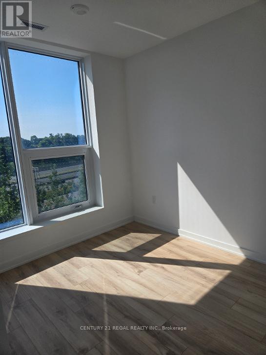 307 - 7439 Kingston Road, Toronto, Ontario  M1B 5S3 - Photo 5 - E13603878