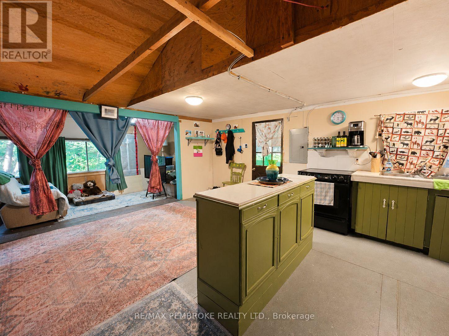 19b Moores Beach Road, Whitewater Region, Ontario  K0J 2L0 - Photo 18 - X13579796