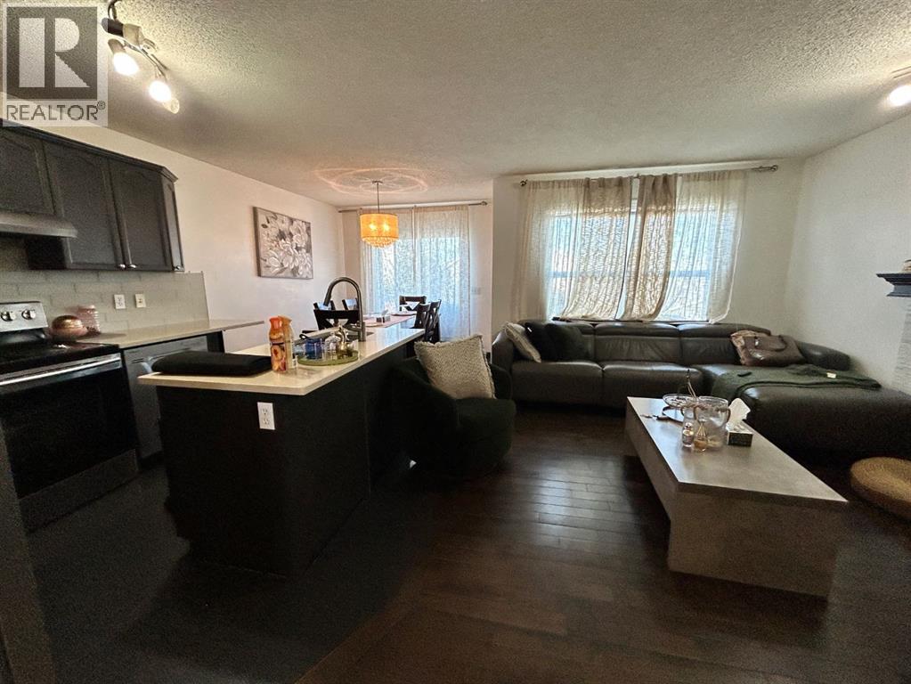 86 Covepark Road, Calgary, Alberta  T3K 6B9 - Photo 11 - A2330032