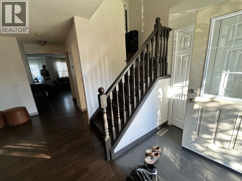 86 Covepark Road, Calgary, Alberta  T3K 6B9 - Photo 20 - A2330032