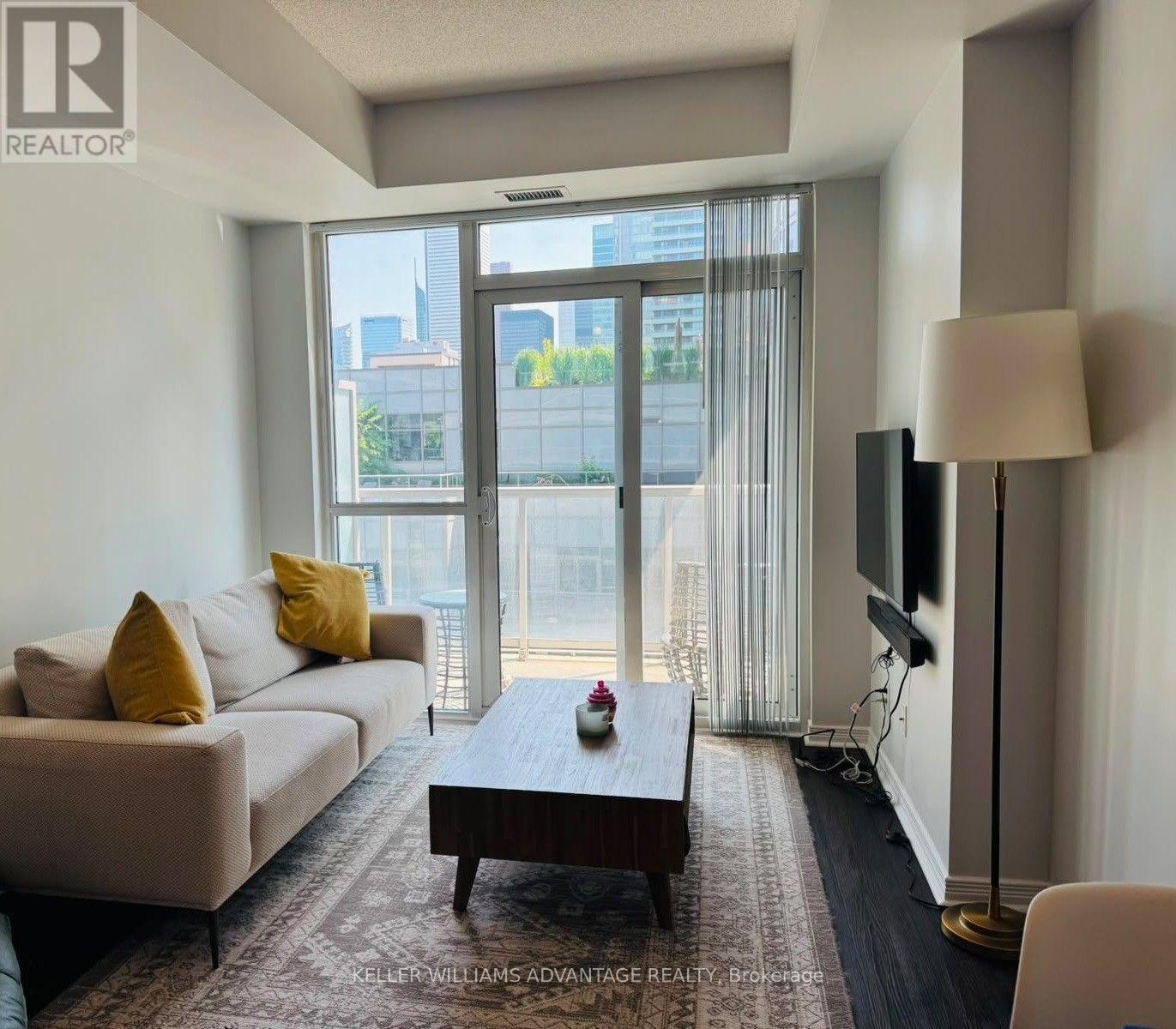 2020 - 352 FRONT STREET W, Toronto (Waterfront Communities)