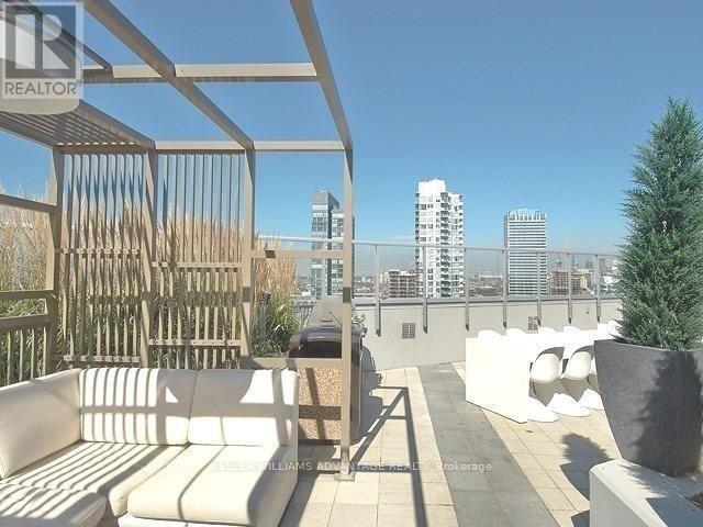 2020 - 352 Front Street W, Toronto, Ontario  M5V 1B5 - Photo 11 - C13606384