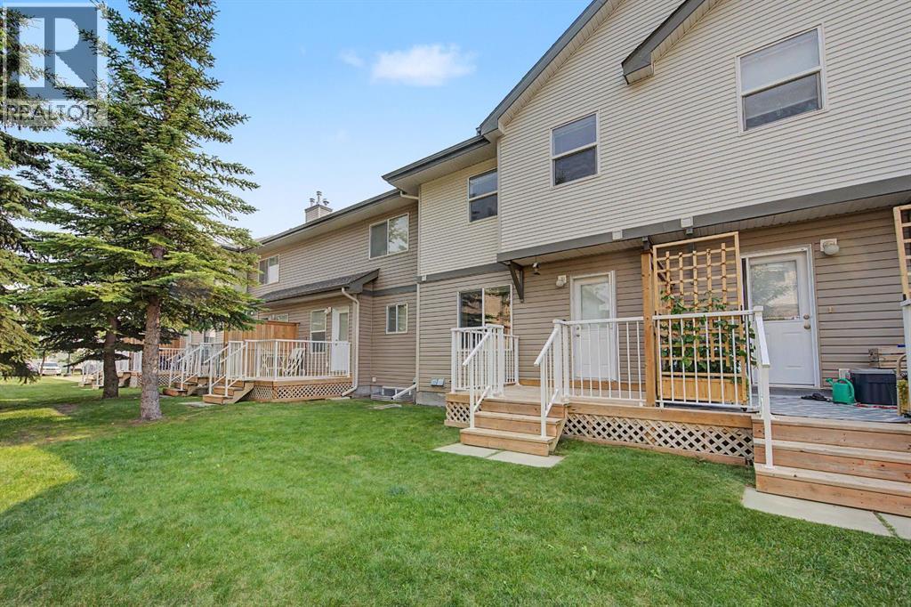 65 Royal Birch Villas NW, Calgary, Alberta  T3G 5V2 - Photo 30 - A2330143