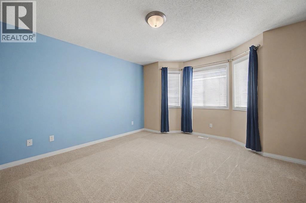 65 Royal Birch Villas NW, Calgary, Alberta  T3G 5V2 - Photo 10 - A2330143