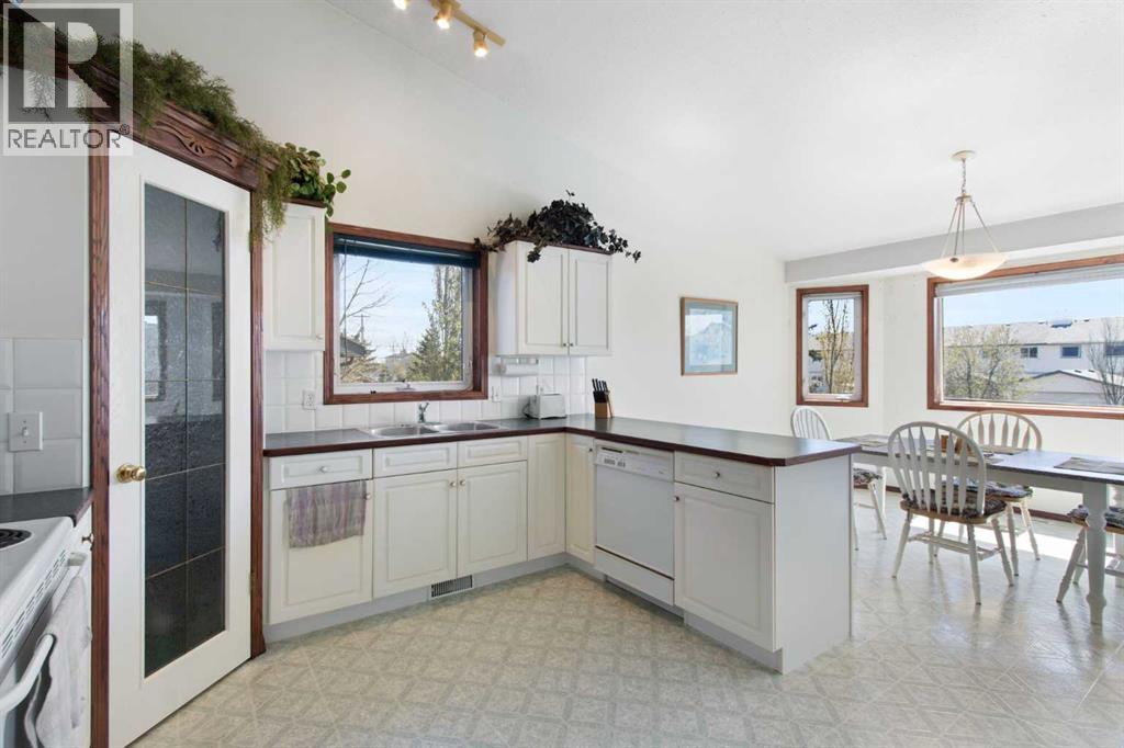 2 Madison Court, Strathmore, Alberta  T1P 1M5 - Photo 7 - A2311168