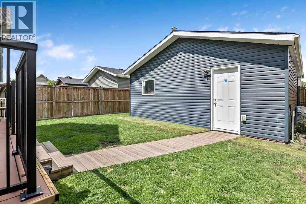 59 Ravenskirk Heath SE, Airdrie, Alberta  T4A 0K7 - Photo 46 - A2331251