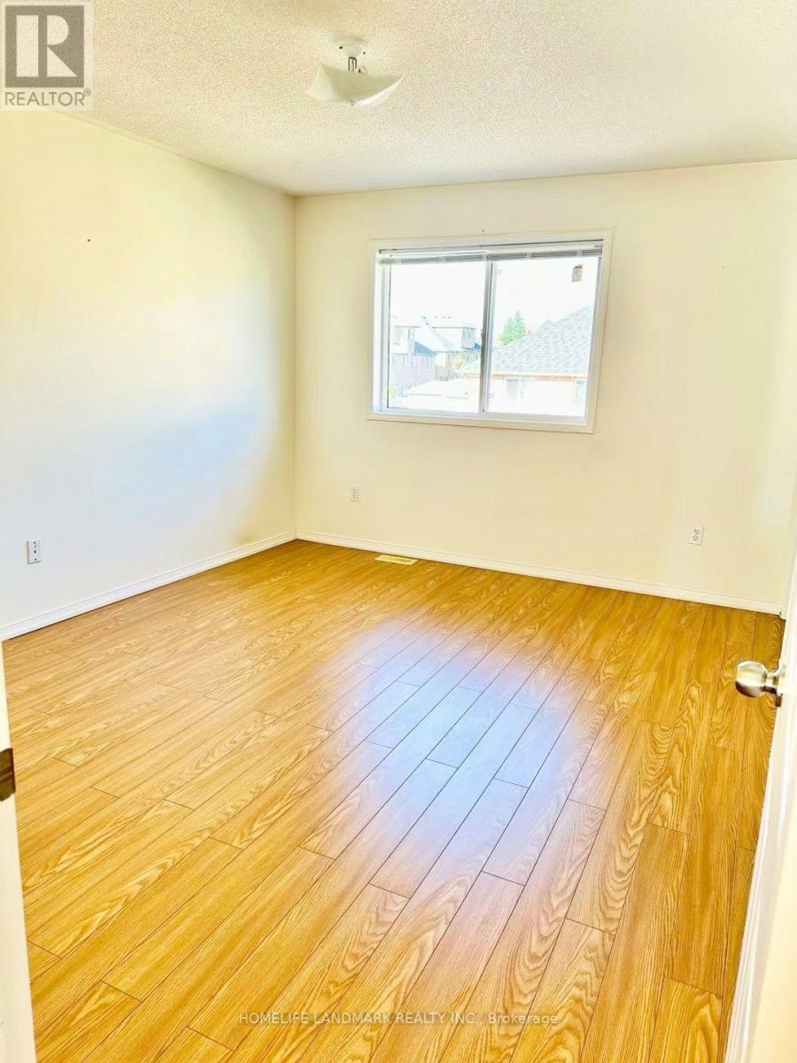 19 Fairlawn Avenue, Markham, Ontario  L6C 2E7 - Photo 7 - N13606396