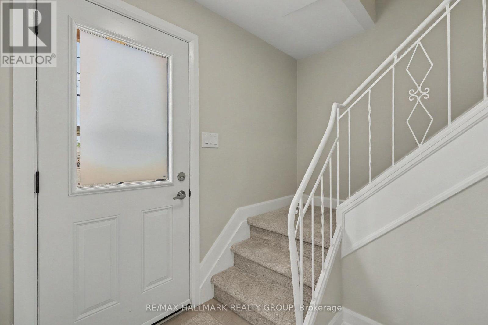 1 - 1202 Byron Avenue, Ottawa, Ontario  K2B 6T6 - Photo 2 - X13606420