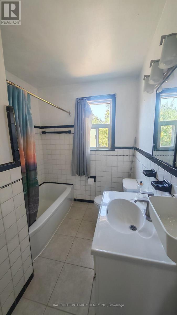 505 Sandmere Place, Oakville, Ontario  L6L 4G5 - Photo 7 - W13606414
