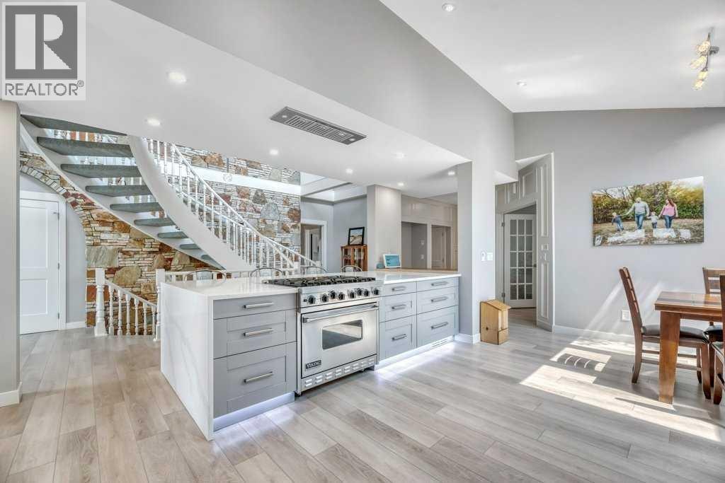 601 East Chestermere Drive, Chestermere, Alberta  T1X 1A4 - Photo 9 - A2325933