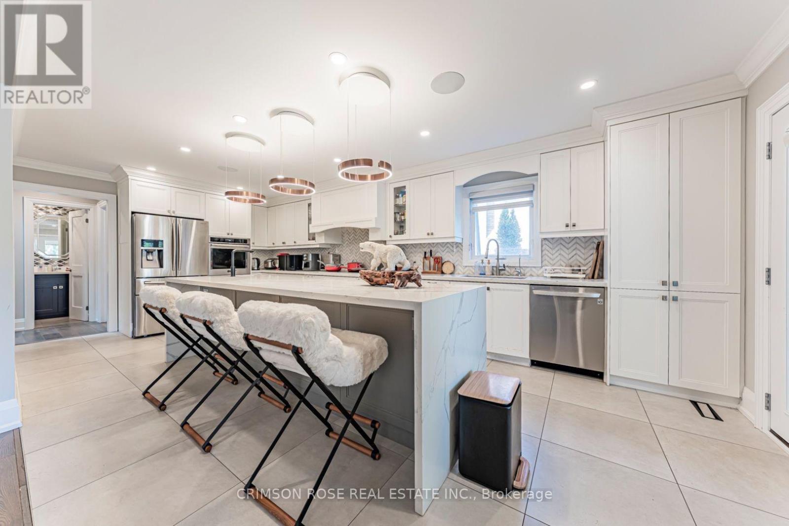 Upper Half - 1588 Stationmaster Lane, Oakville, Ontario  L6M 3A9 - Photo 12 - W13606446