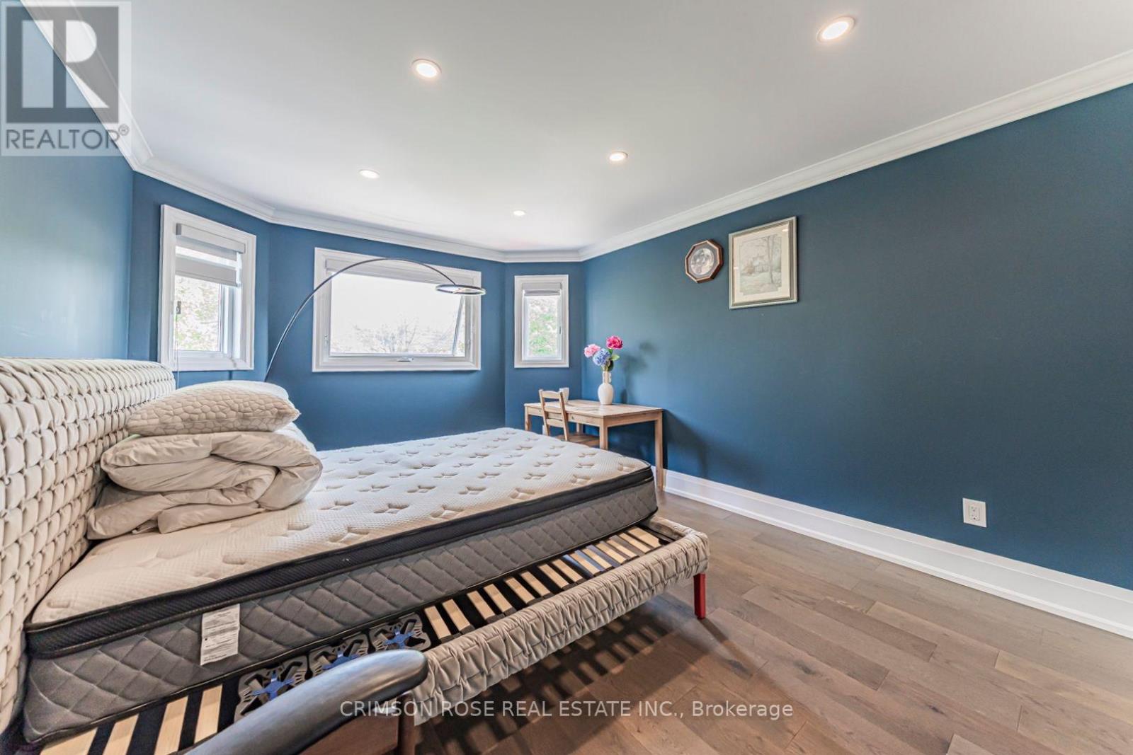 Upper Half - 1588 Stationmaster Lane, Oakville, Ontario  L6M 3A9 - Photo 25 - W13606446
