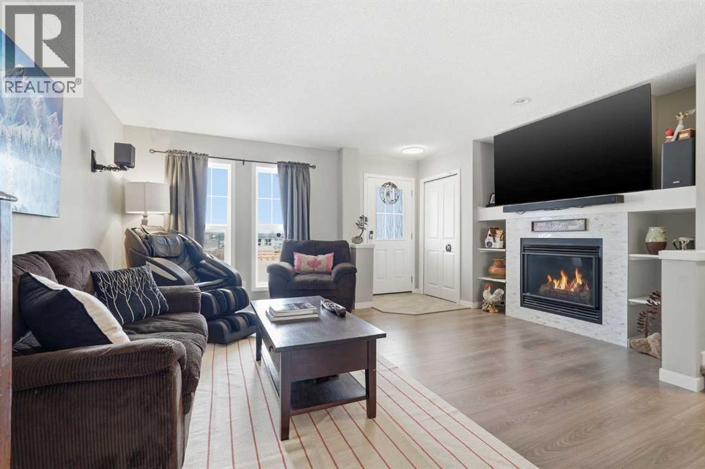 225 Fireside Drive, Cochrane, Alberta  T4C 2L4 - Photo 5 - A2323609
