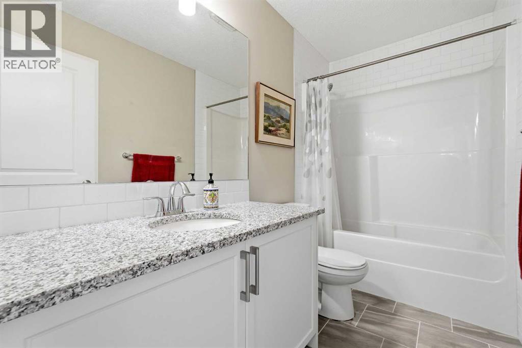 225 Fireside Drive, Cochrane, Alberta  T4C 2L4 - Photo 26 - A2323609