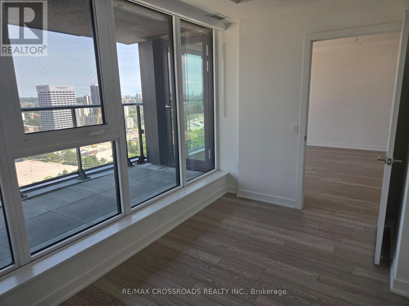 2606 - 5 Quarrington Lane, Toronto, Ontario  M3C 0S5 - Photo 6 - C13606464