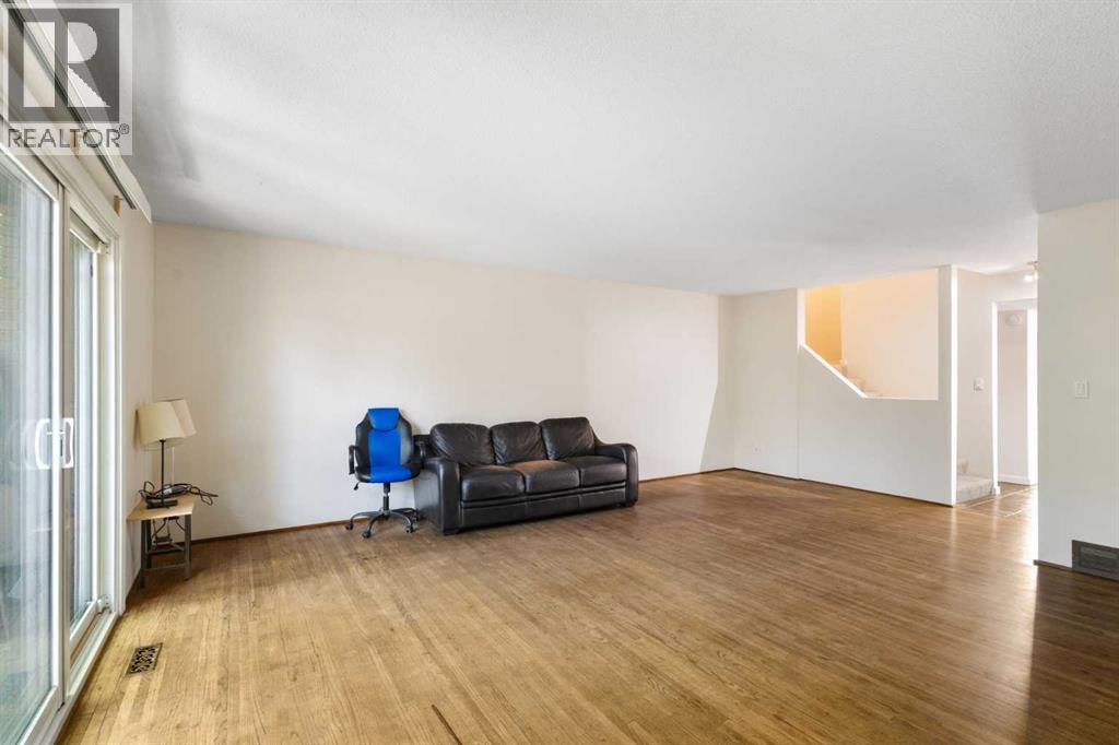 303, 1305 Glenmore Trail SW, Calgary, Alberta  T2V 4Y8 - Photo 5 - A2323811
