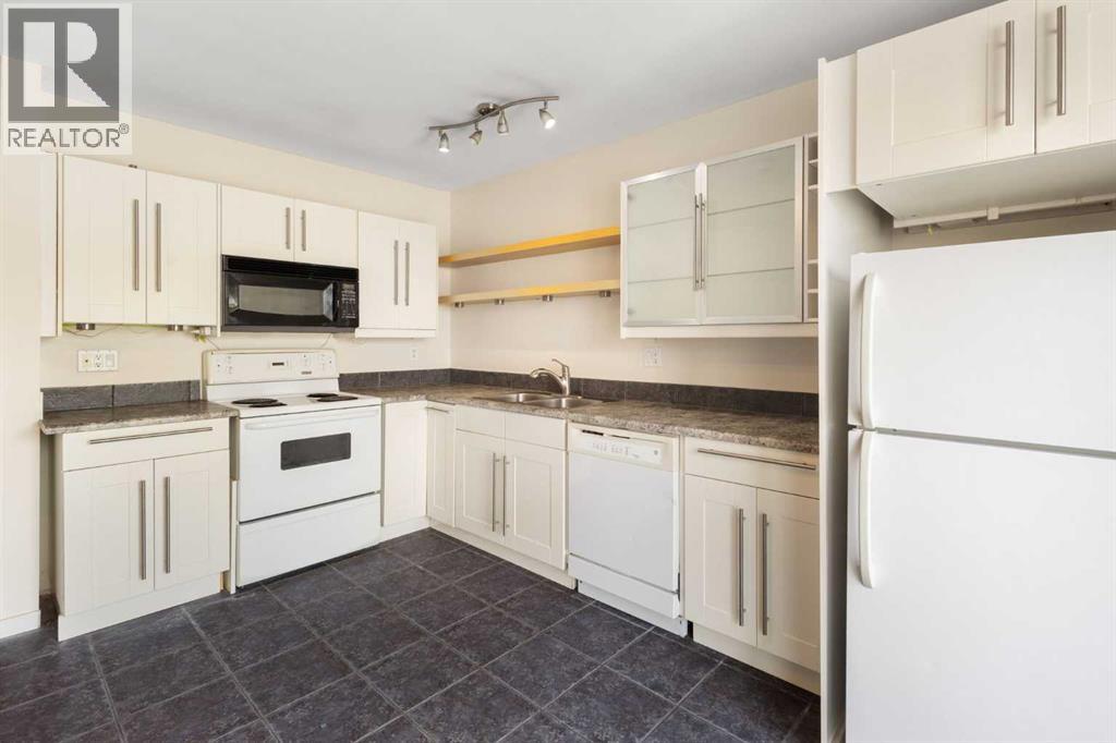 303, 1305 Glenmore Trail SW, Calgary, Alberta  T2V 4Y8 - Photo 14 - A2323811