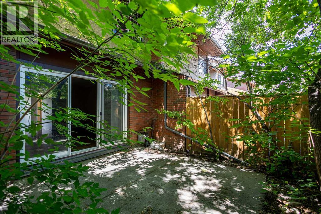 303, 1305 Glenmore Trail SW, Calgary, Alberta  T2V 4Y8 - Photo 8 - A2323811