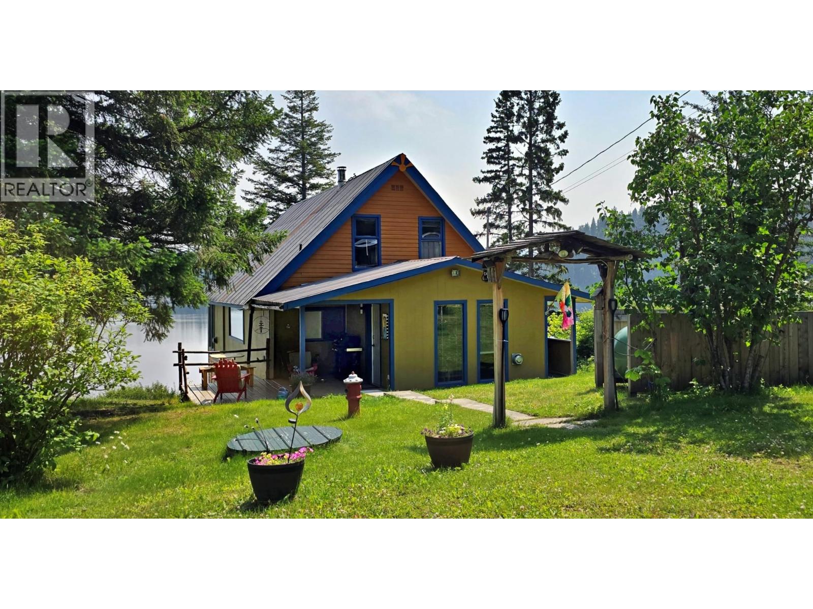 2405 Starlike Lake Road, Horsefly, British Columbia  V0L 1L0 - Photo 1 - R3114504