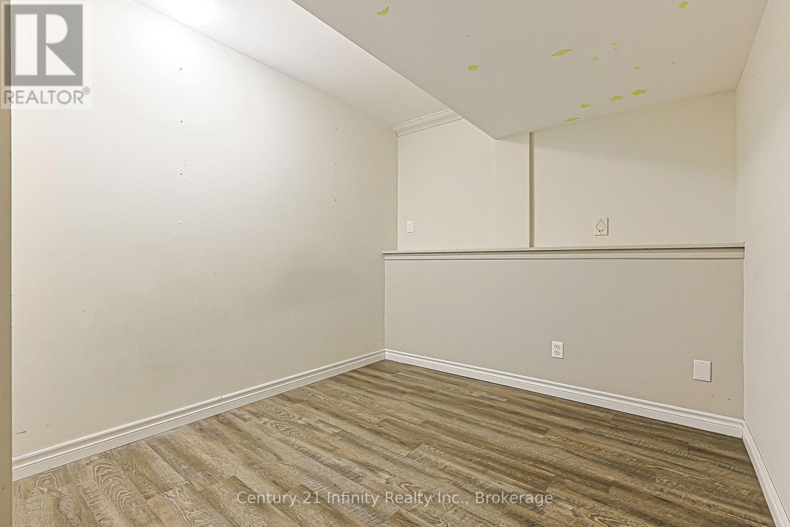 7 Robmar Street, Whitby, Ontario  L1M 1T8 - Photo 30 - E13606508
