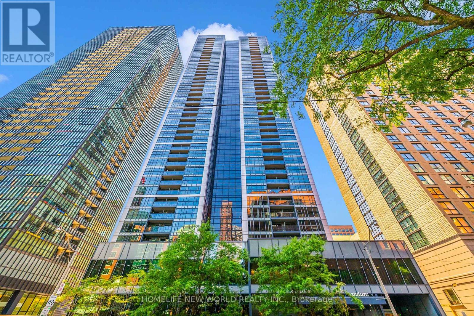 811 - 28 TED ROGERS WAY, Toronto, Ontario
