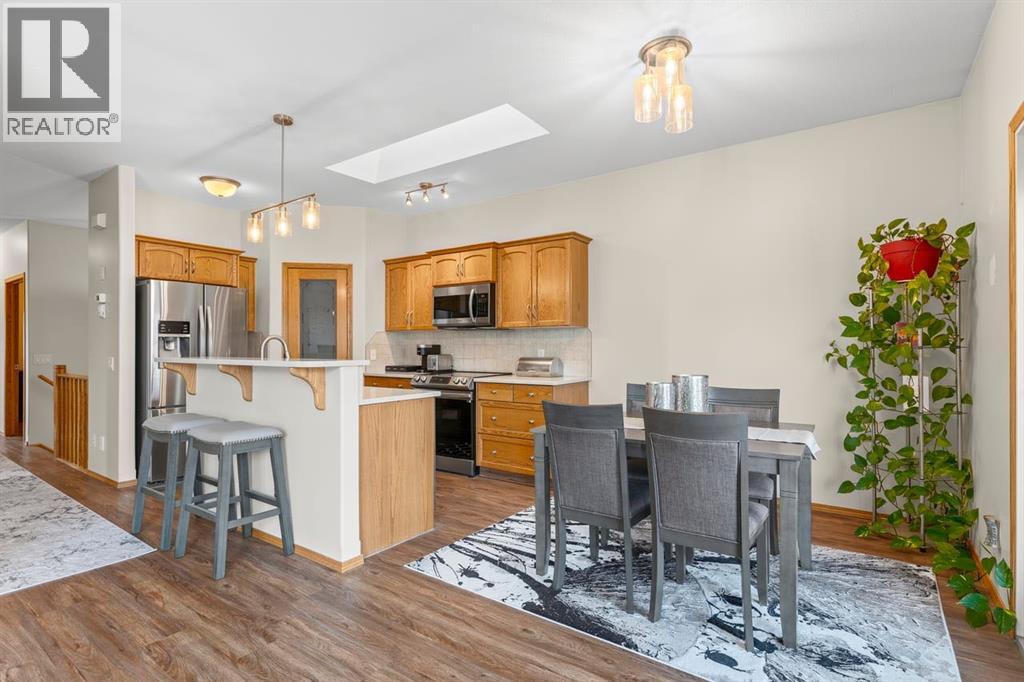 45 Stromsay Gate, Carstairs, Alberta  T0M 0N0 - Photo 8 - A2331258