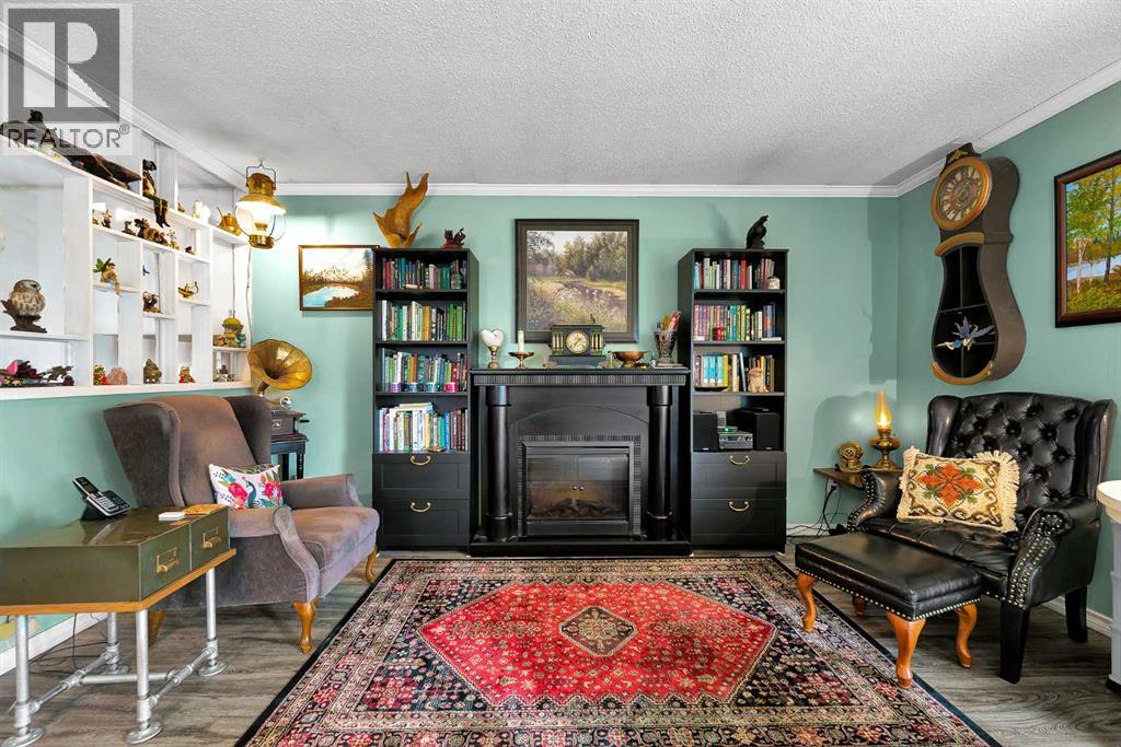 3722 Dover Ridge Drive SE, Calgary, Alberta  T2B 2C8 - Photo 8 - A2329946