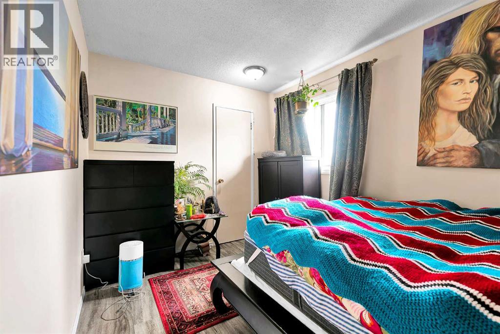3722 Dover Ridge Drive SE, Calgary, Alberta  T2B 2C8 - Photo 24 - A2329946