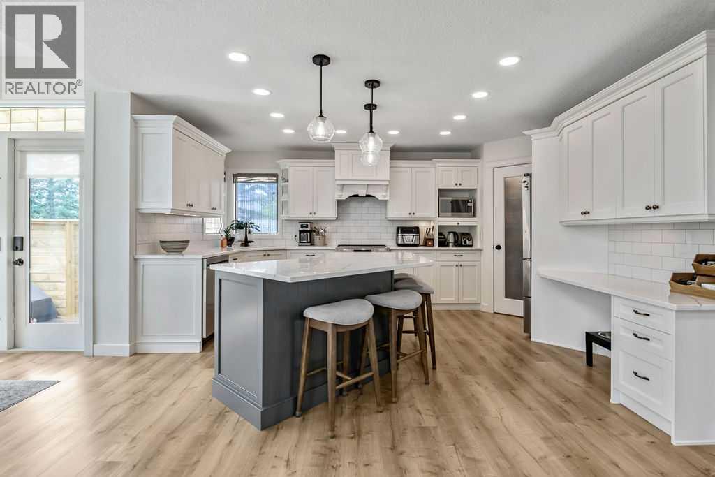 9 Sheep River Heath, Okotoks, Alberta  T1S 1T7 - Photo 7 - A2331715