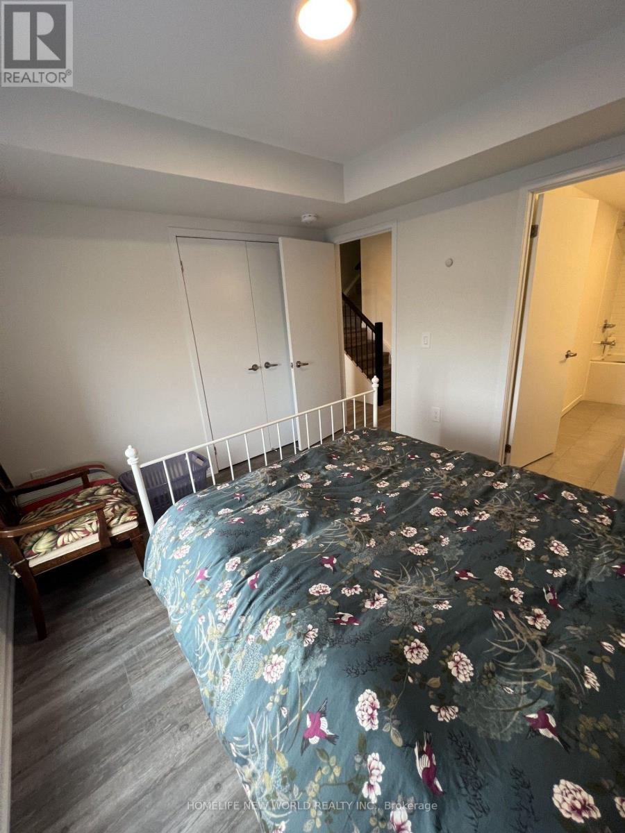 Main Rm - 1464 19th Avenue, Richmond Hill, Ontario  L4E 1P5 - Photo 14 - N13582194