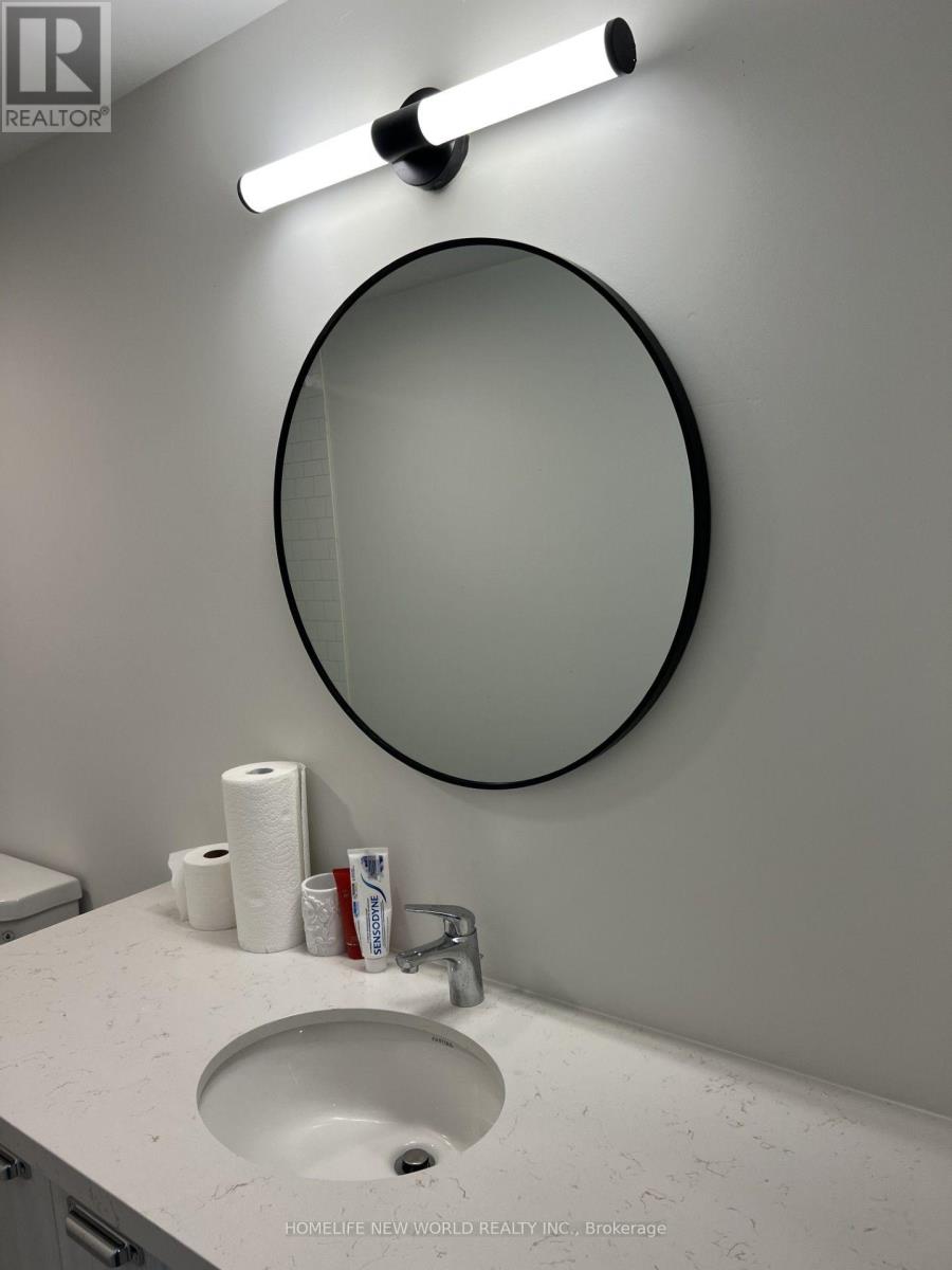 Main Rm - 1464 19th Avenue, Richmond Hill, Ontario  L4E 1P5 - Photo 9 - N13582194